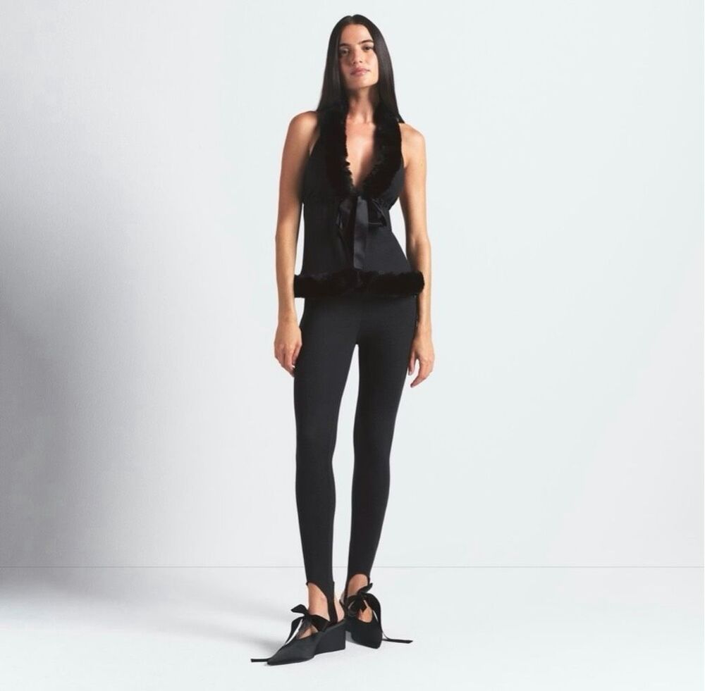 ✨SKIMS Cloud Stirrup Onyx Sz Large Pants✨